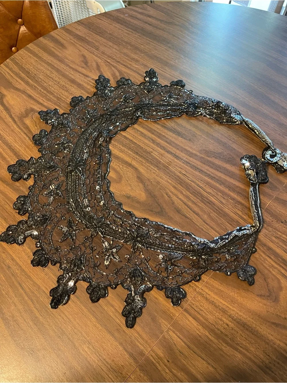 Vintage Silver & Black Sequin Lace Appliqué Necklace Collar capelet